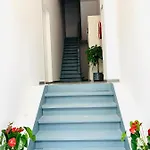 Chez Lileaula - Boho Duplex In Belle Epoque 아파트 *