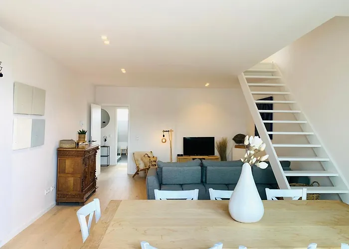 Chez Lileaula - Boho Duplex In Belle Epoque *