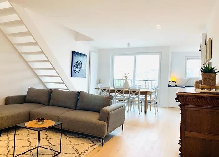 Chez Lileaula - Boho Duplex In Belle Epoque Apartment *